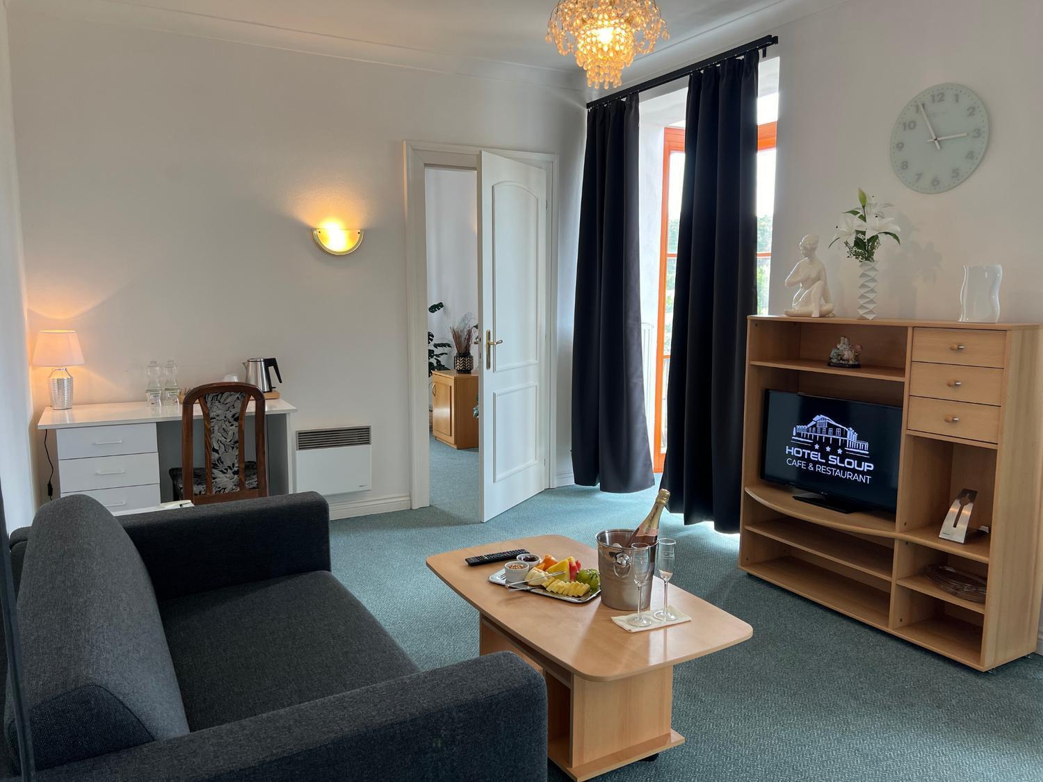 Hotel Sloup Soběslav Zewnętrze zdjęcie